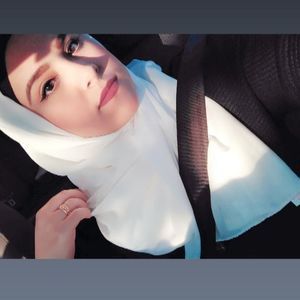 Meet your Posher, Batool